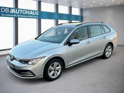 Silber Gebraucht 2022 VW Golf VIII Life Kombi | 19.890 € (Fairer Preis)