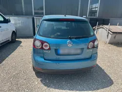Blau Gebraucht 2005 VW Golf Plus Cross Van / Kleinbus | 2.800 €