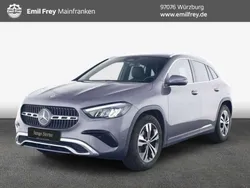 Grau Gebraucht 2024 Mercedes GLA180 Advanced SUV | 35.880 € (Fairer Preis)