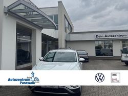 Pure white Gebraucht 2024 VW T-Roc Life SUV | 22.700 € (Fairer Preis)