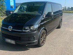 Schwarz Gebraucht 2019 VW T6.1 Van | 18.100 €