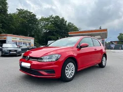 Rot Gebraucht 2017 VW Golf VII Trendline Limousine | 9.990 € (Superpreis)