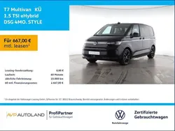 Deep black perleffekt Gebraucht 2024 VW T7 Style Van | 78.690 € (Etwas zu teuer)