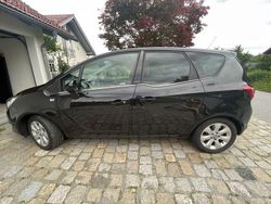 Schwarz Gebraucht 2016 Opel Meriva Edition Van / Kleinbus | 5.990 € (Guter Preis)