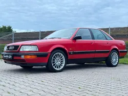 Rot Gebraucht 1992 Audi V8 Limousine | 17.999 €
