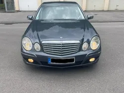 Andere außenfarben Gebraucht 2008 Mercedes E220 Limousine | 3.800 € (Fairer Preis)