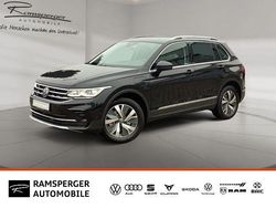 Schwarz (deep black perleffekt) Gebraucht 2022 VW Tiguan Elegance SUV | 29.990 € (Guter Preis)