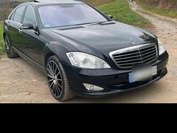 Schwarz Gebraucht 2008 Mercedes S500L Limousine | 6.399 €