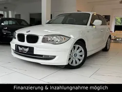 Weiß Gebraucht 2011 BMW 118 Advantage Kleinwagen | 5.975 € (Fairer Preis)