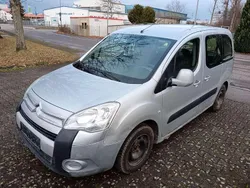 Grau Gebraucht 2012 Citroën Berlingo Van / Kleinbus | 2.000 € (Guter Preis)