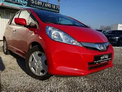 Rot Gebraucht 2014 Honda Jazz Hybrid Kleinwagen | 12.950 €