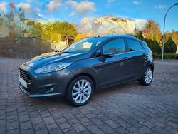 Grau Gebraucht 2016 Ford Fiesta Titanium Kleinwagen | 6.990 € (Fairer Preis)