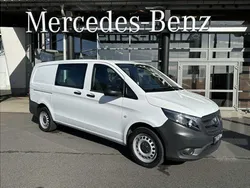 Weiß Gebraucht 2023 Mercedes Vito Van / Kleinbus | 34.890 € (Fairer Preis)