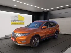 Orange (pm) Gebraucht 2017 Nissan X-Trail N-Connecta SUV | 14.999 € (Etwas zu teuer)