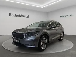 Grau Gebraucht 2022 Skoda Enyaq iV SUV | 31.930 € (Fairer Preis)