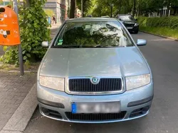 Silber Gebraucht 2005 Skoda Fabia Kleinwagen | 1.250 € (Guter Preis)