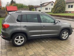 Grau Gebraucht 2013 VW Tiguan Life SUV | 10.450 € (Guter Preis)
