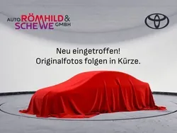 Platinumweiss perleffekt/schwarz Gebraucht 2024 Toyota C-HR Team SUV | 39.790 € (Teuer)