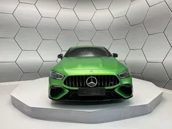 Grün Neu 2025 Mercedes AMG GT 63 AMG Coupé | 169.990 €
