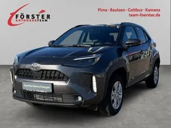 Grau Gebraucht 2025 Toyota Yaris Cross SUV | 29.890 € (Superpreis)