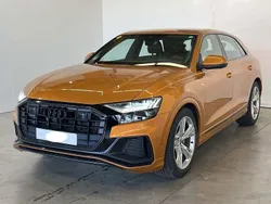 Drachenorange metallic Gebraucht 2022 Audi Q8 S-Line SUV | 58.990 € (Guter Preis)