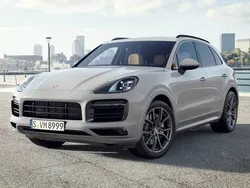 Kreide Gebraucht 2022 Porsche Cayenne S Platinum Edition SUV | 89.900 € (Fairer Preis)