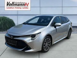 Silber Gebraucht 2022 Toyota Corolla Team Limousine | 24.950 € (Etwas zu teuer)