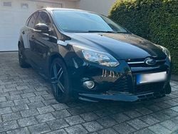 Schwarz Gebraucht 2014 Ford Focus ST Kleinwagen | 5.400 € (Guter Preis)