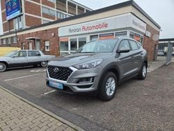 Grau Gebraucht 2020 Hyundai Tucson Trend SUV | 16.999 € (Guter Preis)
