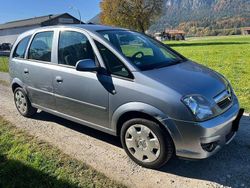 Silber Gebraucht 2008 Opel Meriva Van / Kleinbus | 3.490 € (Fairer Preis)