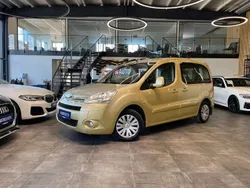 Gelb Gebraucht 2009 Citroën Berlingo Van / Kleinbus | 4.999 € (Teuer)