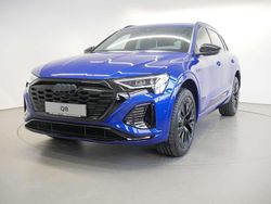 Ultrablau metallic Gebraucht 2023 Audi Q8 e-tron S-Line SUV | 56.500 €
