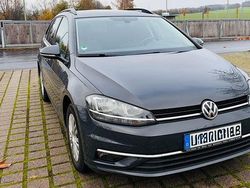 Grau Gebraucht 2017 VW Golf VII Kombi | 13.800 € (Fairer Preis)