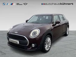 Pure burgundy metallic Gebraucht 2018 Mini One Clubman Pepper Kombi | 14.985 € (Superpreis)