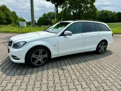 Weiß Gebraucht 2014 Mercedes C200 Edition Kombi | 10.999 €
