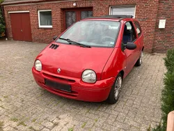 Rot Gebraucht 2004 Renault Twingo Kleinwagen | 699 € (Guter Preis)