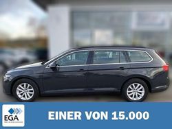 Grau Gebraucht 2020 VW Passat Business Kombi | 21.240 € (Fairer Preis)