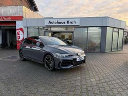 Delfingrau metallic Gebraucht 2025 VW Golf VIII R-line Limousine | 33.290 € (Teuer)