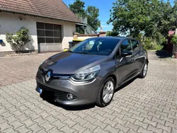 Grau Gebraucht 2016 Renault Clio IV Kleinwagen | 7.650 € (Fairer Preis)