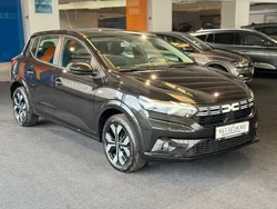 Schwarz Gebraucht 2025 Dacia Sandero Kleinwagen | 17.999 € (Fairer Preis)