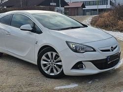 Weiß Gebraucht 2015 Opel Astra GTC S Limousine | 8.200 € (Etwas zu teuer)