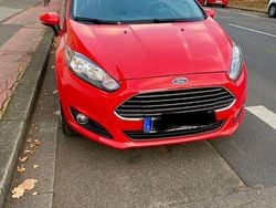 Rot Gebraucht 2014 Ford Fiesta SYNC Edition Kleinwagen | 4.500 € (Guter Preis)