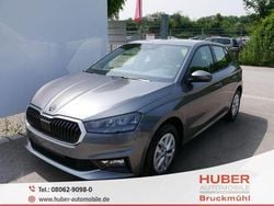 Grau Neu 2025 Skoda Fabia | 18.389 € (Guter Preis)