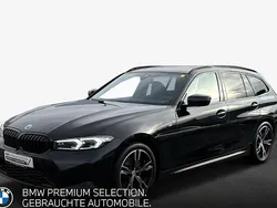 Schwarz Gebraucht 2022 BMW 320 M Sport Kombi | 32.990 € (Fairer Preis)