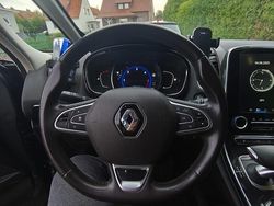 Grau Gebraucht 2018 Renault Espace Van / Kleinbus | 14.500 € (Guter Preis)