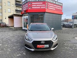 Beige Gebraucht 2017 Hyundai i40 Trend Kombi | 11.499 € (Fairer Preis)