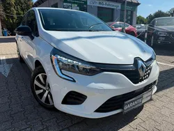 Weiß Gebraucht 2023 Renault Clio V Equilibre Kleinwagen | 12.998 € (Fairer Preis)