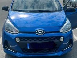 Blau Gebraucht 2018 Hyundai i10 Kleinwagen | 9.000 €