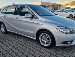 Silber Gebraucht 2012 Mercedes B200 Van / Kleinbus | 10.900 € (Guter Preis)