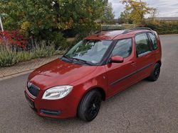 Rot Gebraucht 2008 Skoda Roomster Kombi | 1.600 € (Superpreis)